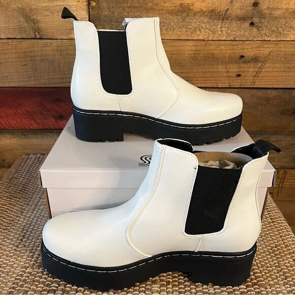 Story White‎ Platform Boots Size 8 - Picture 1 of 10